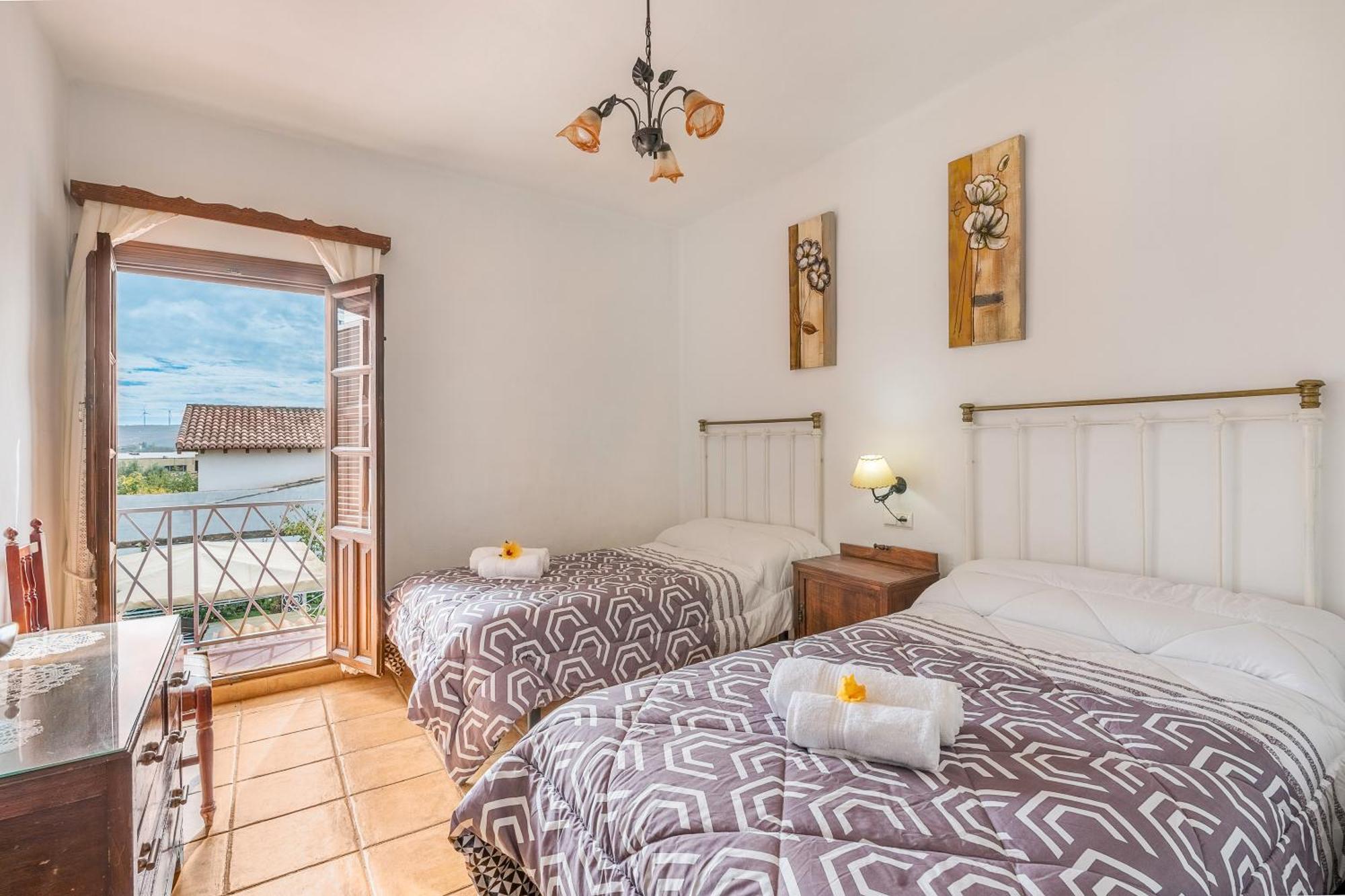 Cortijo El Almimbral Guest House Durcal Exterior photo